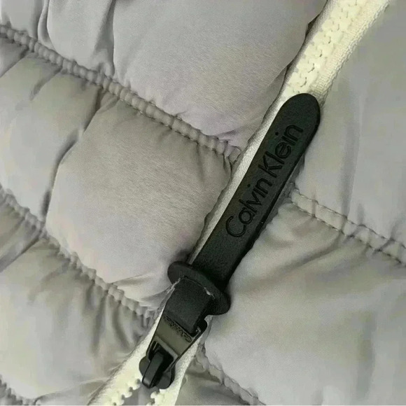 Calvin Klein Performance Ice Blue Sherpa Puffer Vest Women's Size Small - Picture 6 of 10